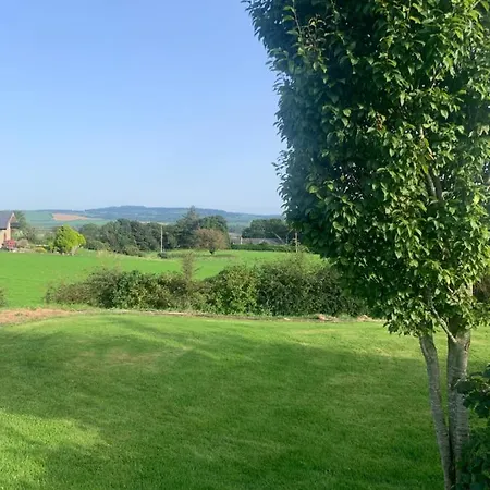 Brigadoon Lakeview Kır Evi