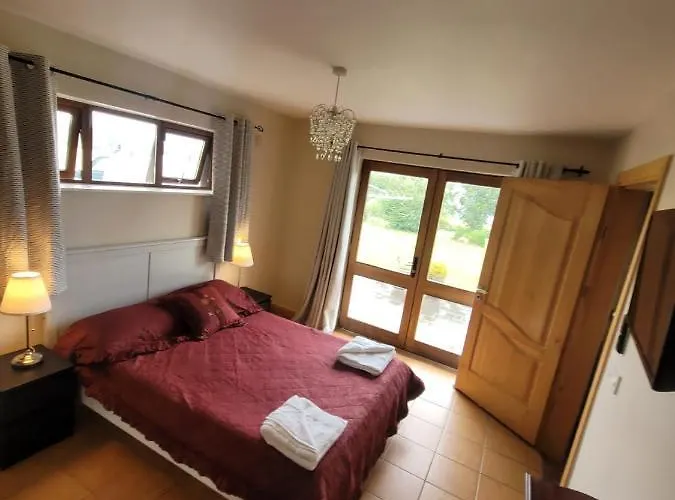 Brigadoon Lakeview Landhaus *