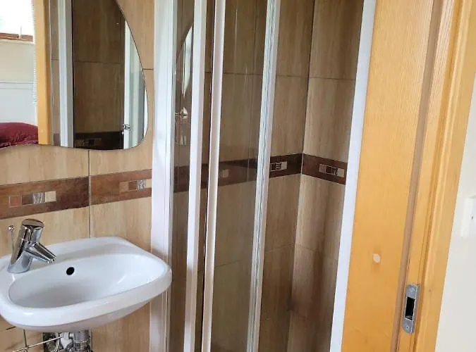 Landhaus Brigadoon Lakeview *